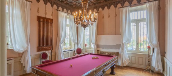 Вилла с 15 спальнями в Варесе, Италия № 188330 37