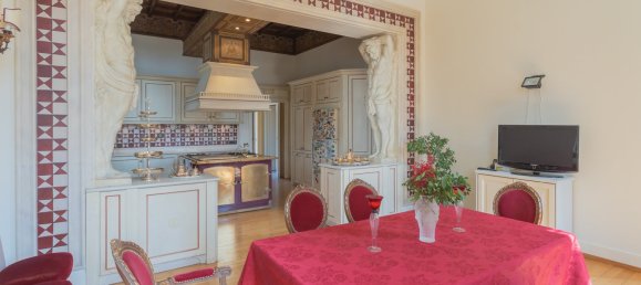 Вилла с 15 спальнями в Варесе, Италия № 188330 34