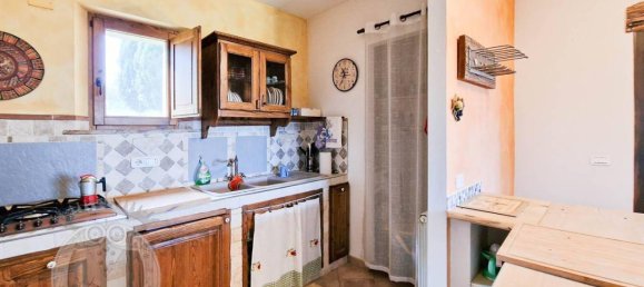 5 rooms House in Cortona, Italy No. 134089 25