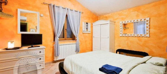 5 rooms House in Cortona, Italy No. 134089 17
