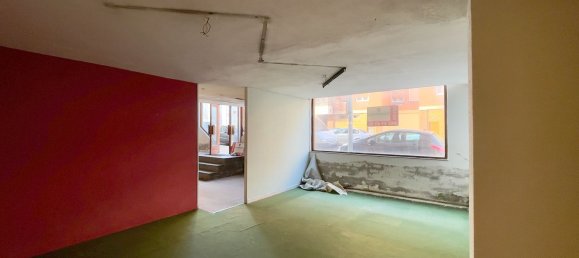 Propiedad comercial en Santander, Spain 108 m² No. 149890 12