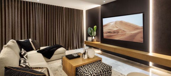 12 Schlafzimmer Villa in Marbella, Spain, Nr. 102187 26