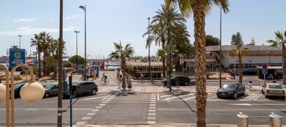 4 Schlafzimmer Wohnung in Santa Pola, Spain, Nr. 63869 3