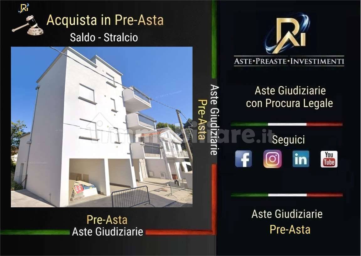 Квартира с 2 спальнями в Каттолика, Италия № 11464