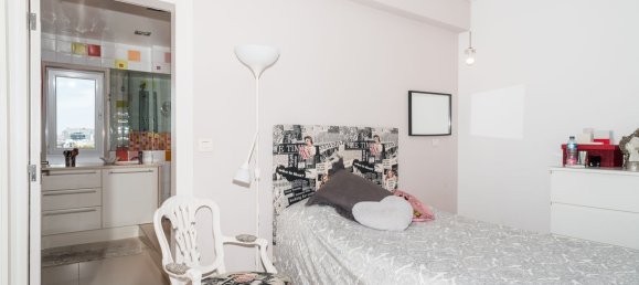 4 bedrooms Apartment in Lisbon, Portugal No. 124907 21