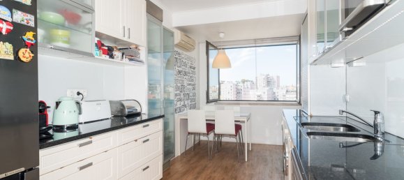 4 bedrooms Apartment in Lisbon, Portugal No. 124907 10