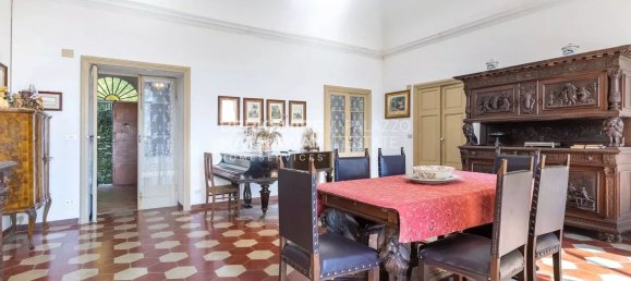 9 rooms Apartment in Loano, Italy No. 275419 4