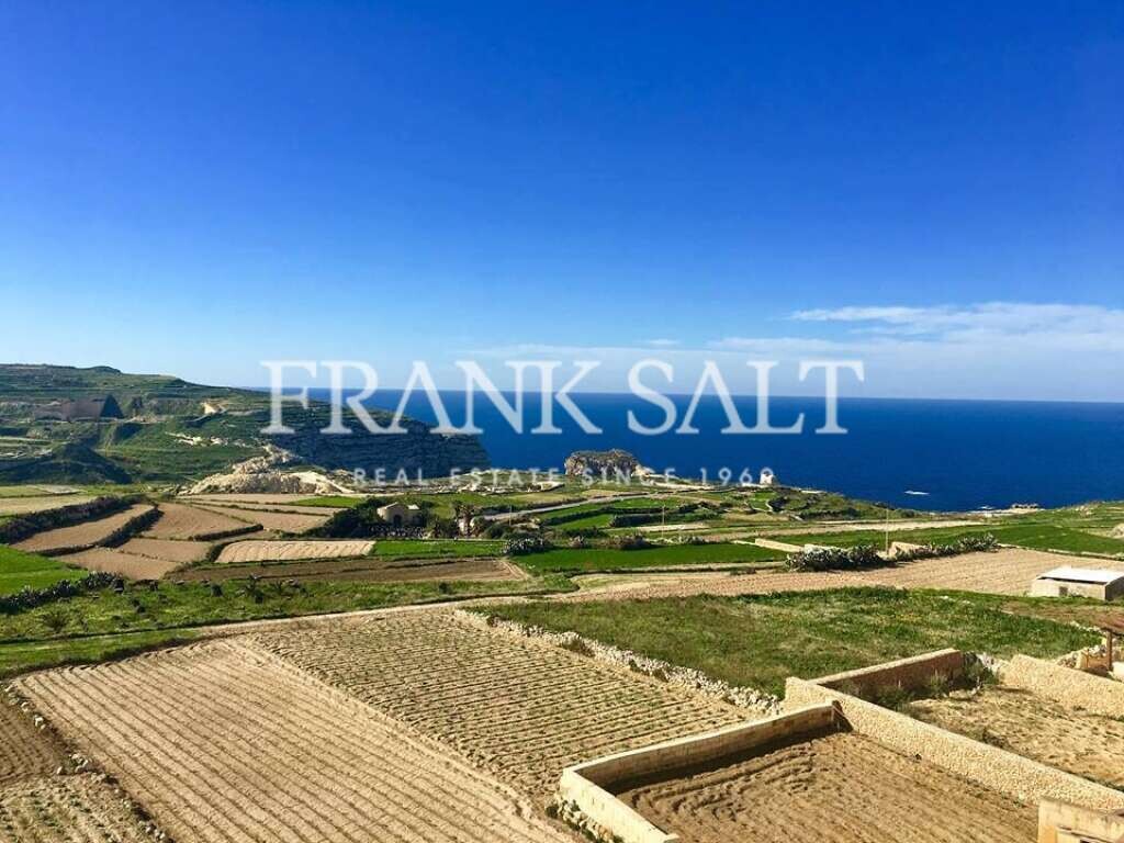 Пентхаус с 3 спальнями в Сан-Лауренц, Мальта № 5417