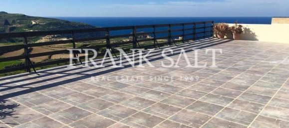 Пентхаус с 3 спальнями в Сан-Лауренц, Мальта № 5417 2