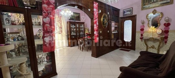 4 rooms Apartment in Naples, Italy No. 40497 25