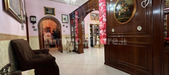 4 rooms Apartment in Naples, Italy No. 40497 5