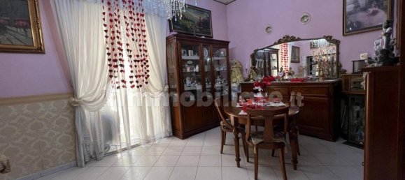 4 rooms Apartment in Naples, Italy No. 40497 8