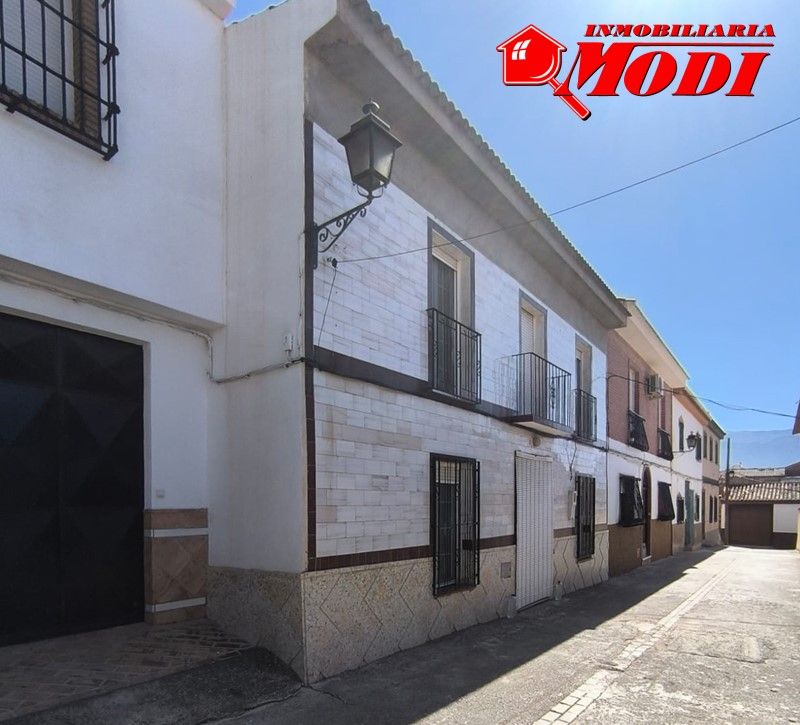 Casa de 4 dormitorios en Padul, Spain No. 139277