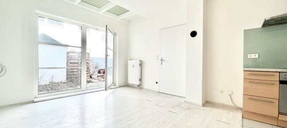 2 rooms Duplex in Ottakring, Austria No. 24367 4