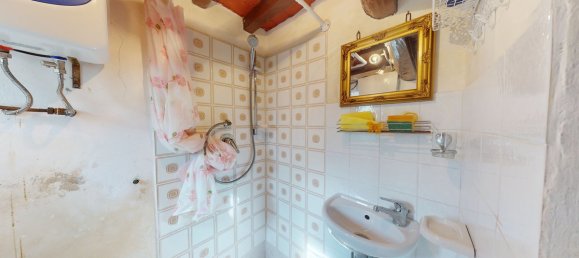 4 bedrooms House in Borgo a Mozzano, Italy No. 235309 19