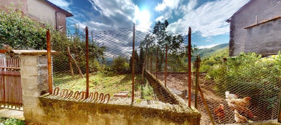 4 bedrooms House in Borgo a Mozzano, Italy No. 235309 3