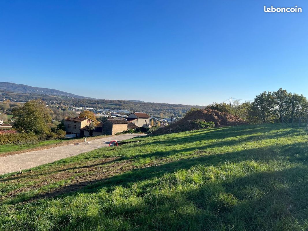  Land in Lozanne, France No. 342534