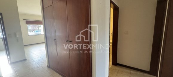 Квартира с 3 спальнями в Лориш, Португалия № 95038 24