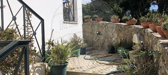 Casa de 3 dormitorios en Colares, Portugal No. 47790 47