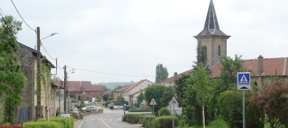  Land in Lemud, France No. 72093 2