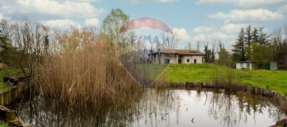 3 bedrooms Villa in Camparada, Italy No. 327958 3