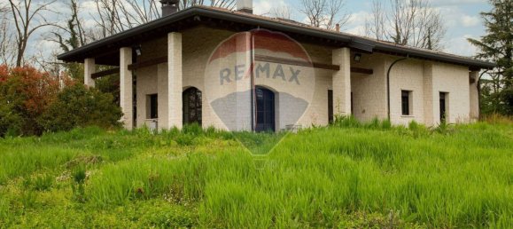 3 bedrooms Villa in Camparada, Italy No. 327958 6