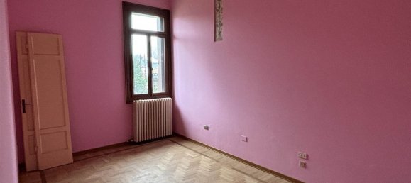 3-salle Appartement à Lendinara, Italy No. 66533 6