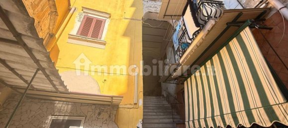 2 bedrooms Apartment in Naples, Italy No. 357648 18