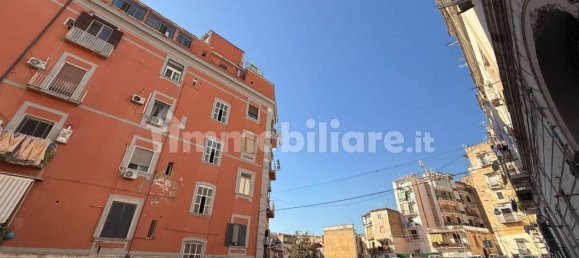 2 bedrooms Apartment in Naples, Italy No. 357648 7