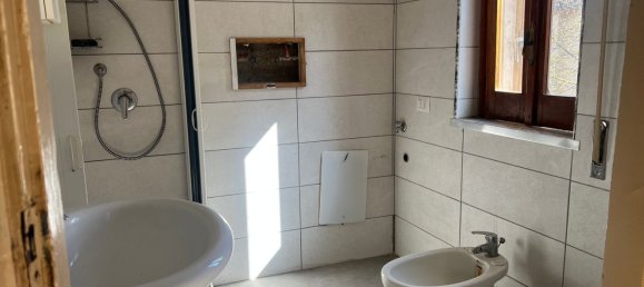 3-salle Appartement à Benevento, Italy No. 63701 9