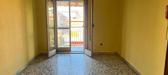 3-salle Appartement à Benevento, Italy No. 63701 3