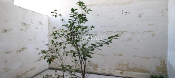 120m² Office in Fgura, Malta No. 12637 3