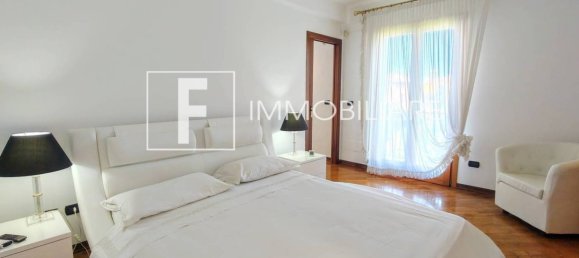 3 bedrooms Villa in Jesolo, Italy No. 259308 22