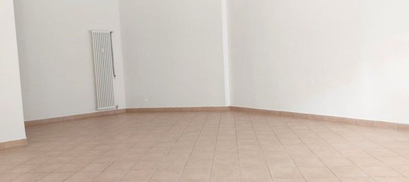 62m² Commercial property in Venice, Italy No. 161831 10