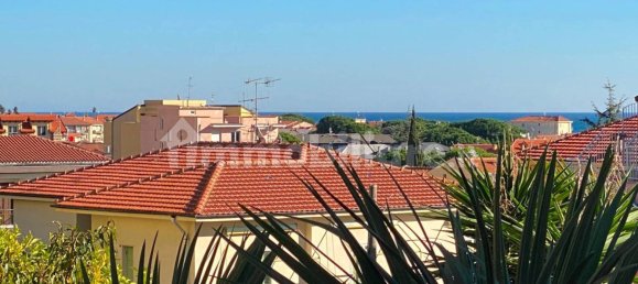 1 bedroom Apartment in Pietra Ligure, Italy No. 179997 4
