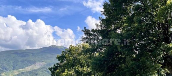 2 bedrooms Apartment in Ventasso, Italy No. 287367 3