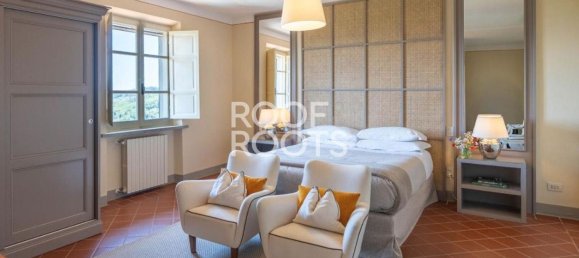 20 rooms Villa in Lucca, Italy No. 50825 24