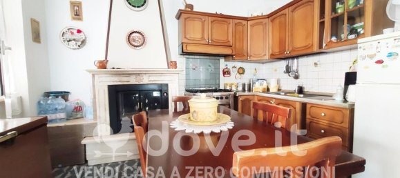 6 rooms House in Lariano, Italy No. 123276 5