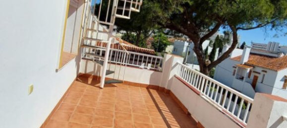 5 bedrooms Apartment in Fuengirola, Spain No. 185290 4