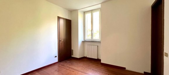 3-salle Appartement à Asso, Italy No. 141104 21