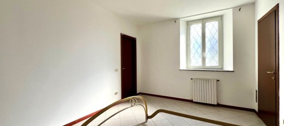 3-salle Appartement à Asso, Italy No. 141104 14
