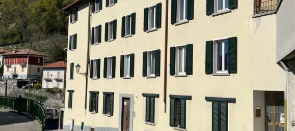 3-salle Appartement à Asso, Italy No. 141104 3