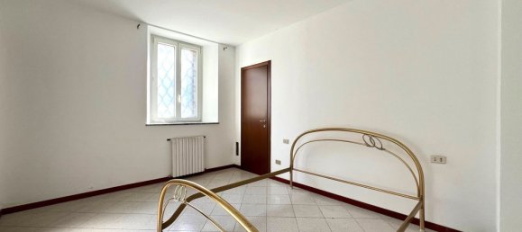 3-salle Appartement à Asso, Italy No. 141104 13