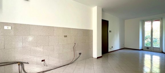 3-salle Appartement à Asso, Italy No. 141104 11