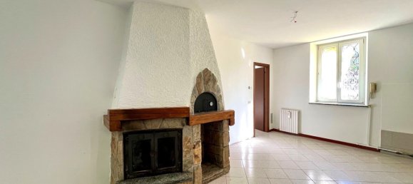 3-salle Appartement à Asso, Italy No. 141104 5
