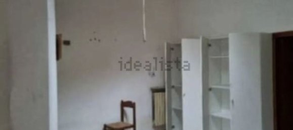 7-salle Maison à Verona, Italy No. 280040 2