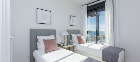 4 bedrooms Apartment in Fuengirola, Spain No. 9967 6