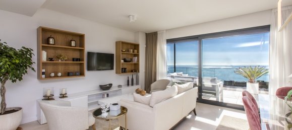 4 bedrooms Apartment in Fuengirola, Spain No. 9967 10