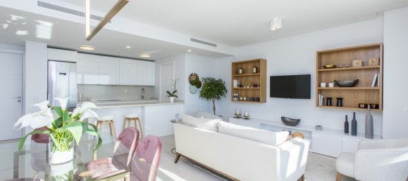 4 bedrooms Apartment in Fuengirola, Spain No. 9967 3