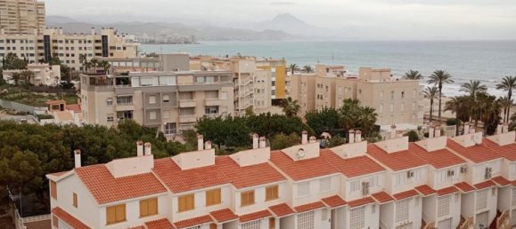 4 Schlafzimmer Wohnung in El Campello, Spain, Nr. 64807 11